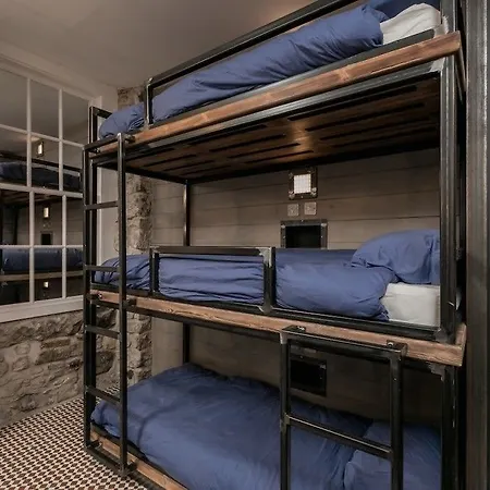 The Baxter Hostel Edinburgh