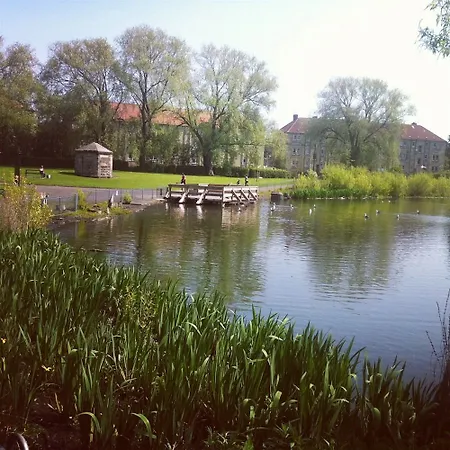 Lochend Serviced דירה *