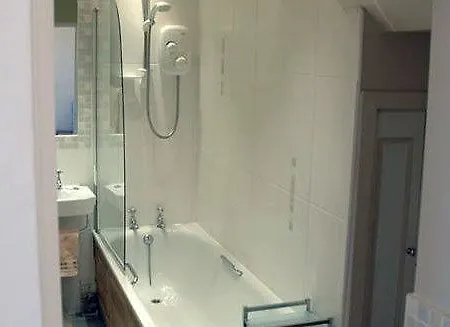 Hotell Buckstone 3*