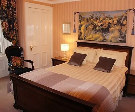 Bed and Breakfast No 45 4*