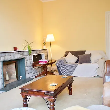 2 Bedroom Bruntsfield Sleeps 4 Διαμέρισμα *