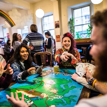 High Street Hostel - Over 18S Only, Backpackers Atmosphere (Adults Only) אכסניה *