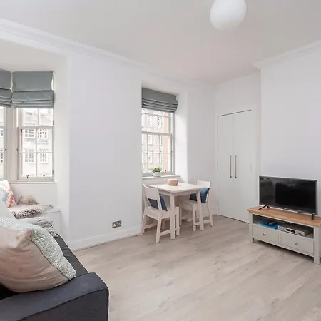 Ladystairs 2 Royal Mile *