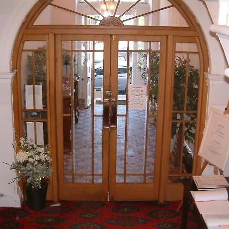Terrace إدنبرة