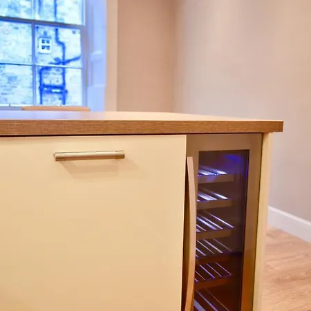 Homely 2 Bedroom In Stockbridge Appartamento *