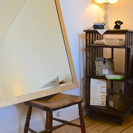 Sanctuary In The Scottish Capital, Sleeps 3 Guests * אדינבורו
