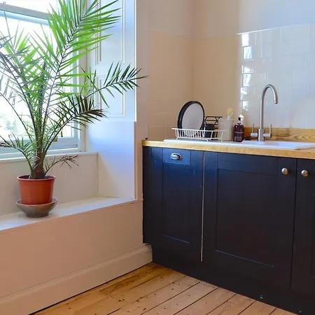 Sanctuary In The Scottish Capital, Sleeps 3 Guests דירה *