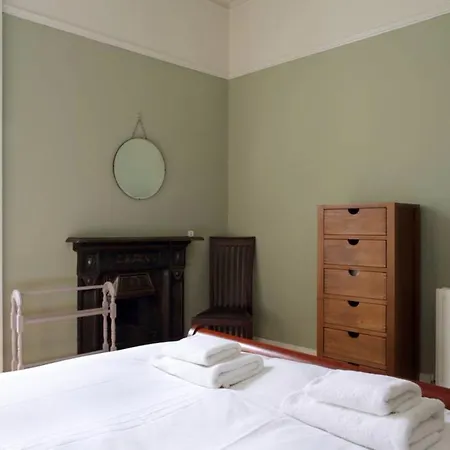 Spacious 2 Bedroom Stockbridge Family Appartement