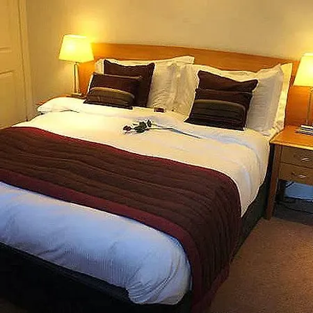 Fountain Court - Royal Garden إدنبرة