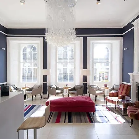 Apex Waterloo Place Otel 4*
