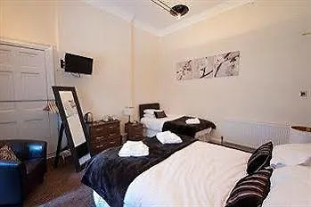 Castle Street Guest house