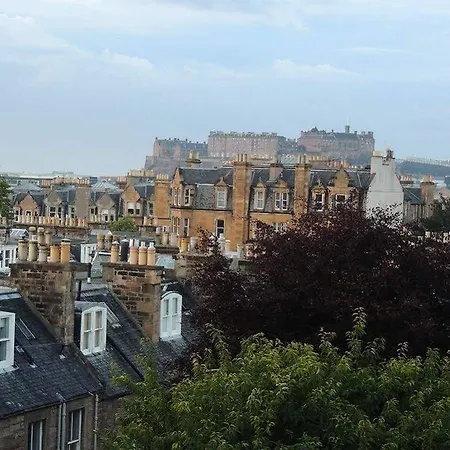 Albyn Townhouse ゲストハウス