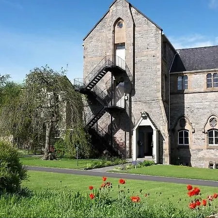 Gillis Centre Hotel 3*