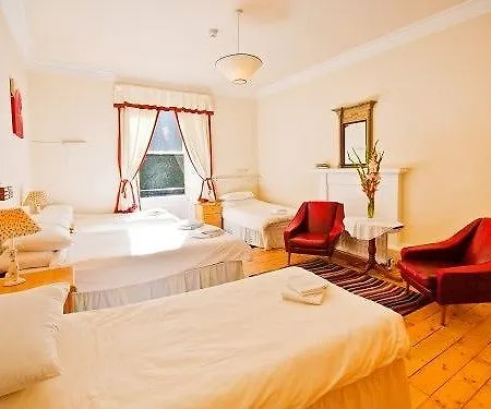 Penzion Halcyon House 3*