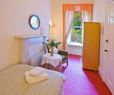 Halcyon House 3* Edinburgh