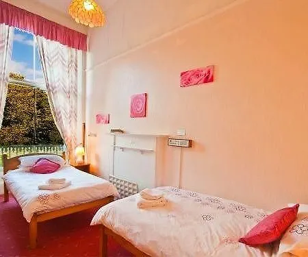 Gæstehus Halcyon House 3*