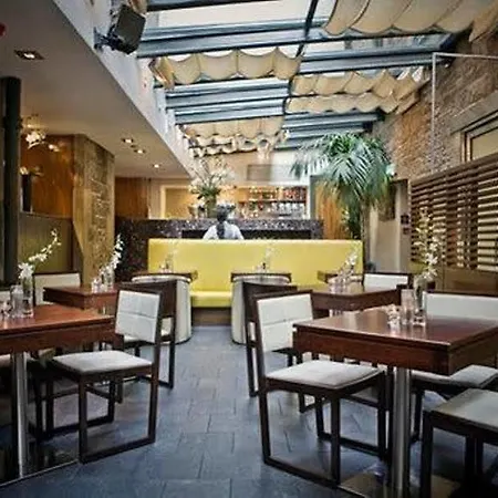 Hotel Rabble 4*
