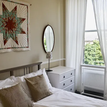 Holiday home Marchmont Edinburgh