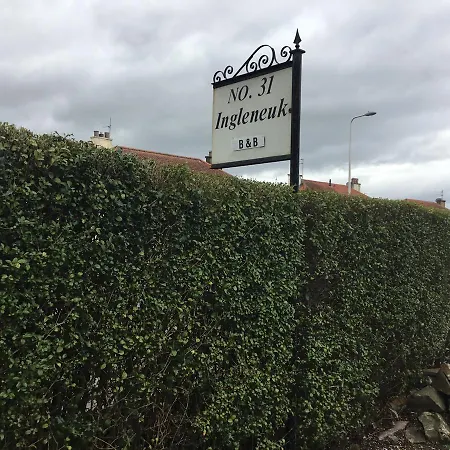 Ingleneuk Bed & Breakfast 3*