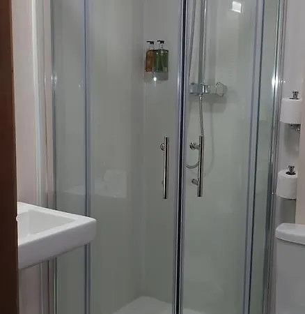 Mayfair House Гостевой дом