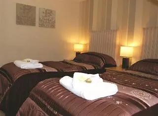 Arden Guest House, Craigmillar Castle 3*