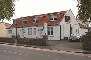 Arden Guest House, Craigmillar Castle מלון 3*