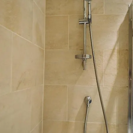 Apartamento One Bedroom Flat Next To The Meadows Edimburgo