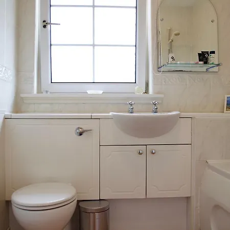 Lejlighed Bright 1 Bedroom In Edinburgh