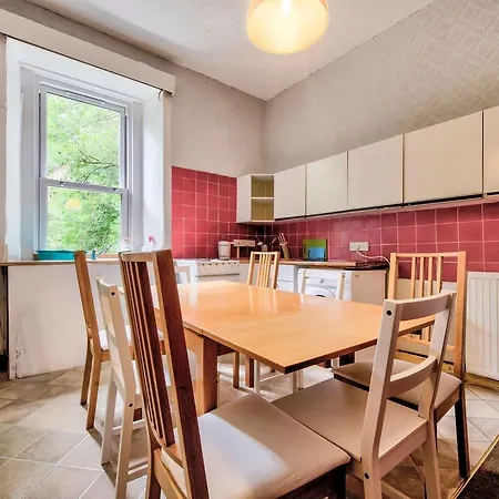 Spacious 4 Bedroom On The South Side Apartamento Edimburgo