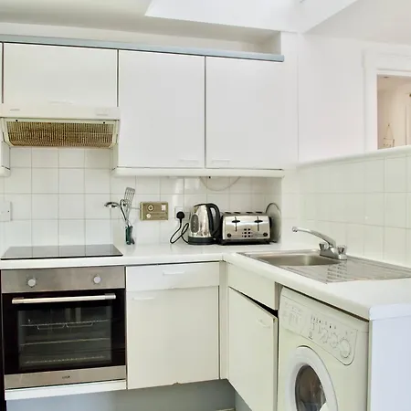 2 Bedroom Flat With Spectacular Views