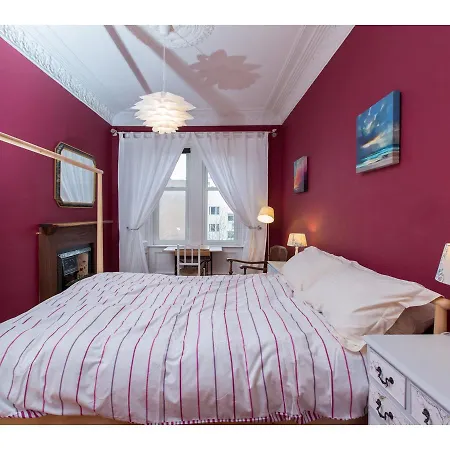 Apartment Character In The Heart Of Morningside *