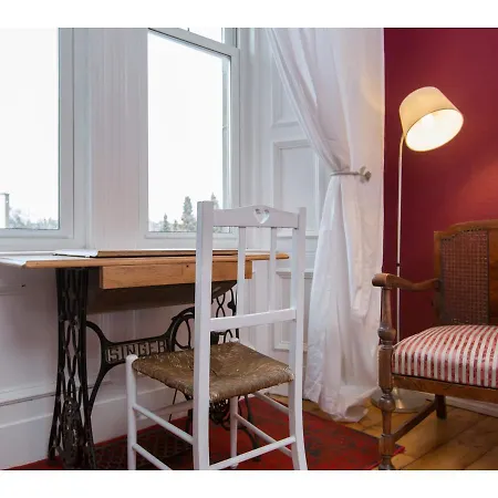 Character In The Heart Of Morningside Apartment Edinburgh