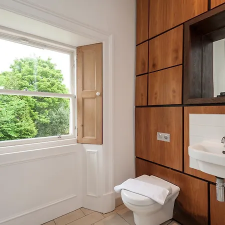 The Lochside House Semesterbostad