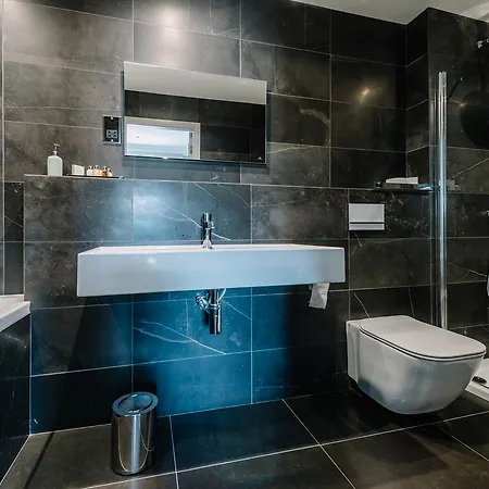 The Wine House 1821 Edinburgh