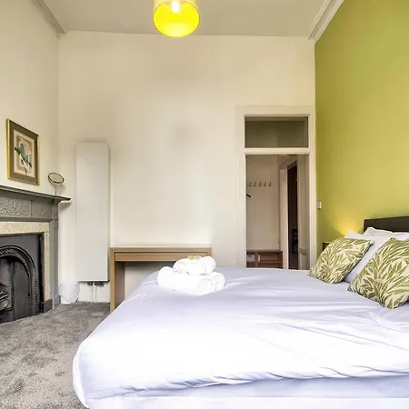 Altido Spacious And Stylish 4-bed Georgian *