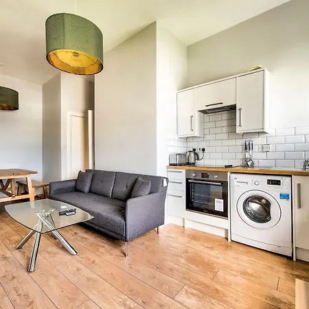 Ultimate Location! Royal Mile 1-bed شقة