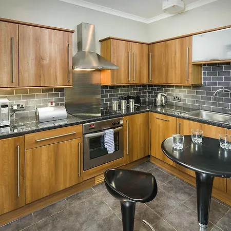 Nicolson Apart Otel