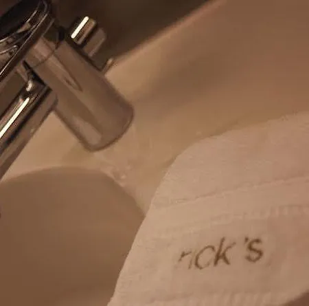 Rabble 4* Эдинбург