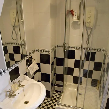 Cluaran House 4*