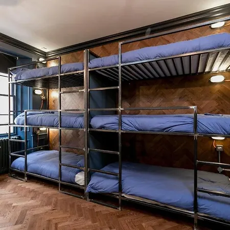 The Baxter Vandrerhjem Edinburgh