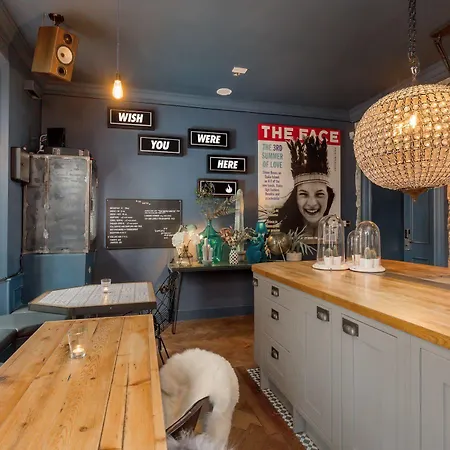 The Baxter Hostel