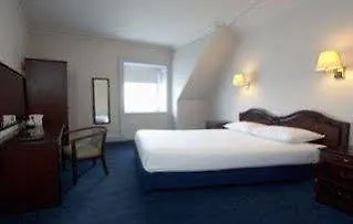 Travelodge Haymarket מלון אדינבורו