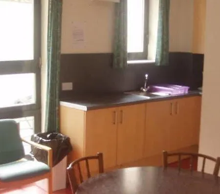 Apartment Euro Halls *