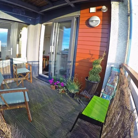 2 Bedroon With Balcony And Seaviews Apartament *