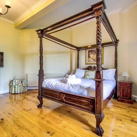 Altido Equisite 3br At The Heart Of The Old Town Edynburg