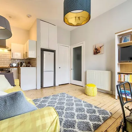 Altido Super Stylish 2bed Stockbridge Apt Apartamento
