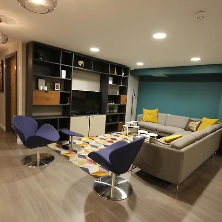 אכסניה Edinburgh Haddington Place Hostel אדינבורו