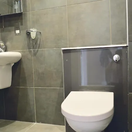3 Bedroom Flat Near City Centre Appartamento *