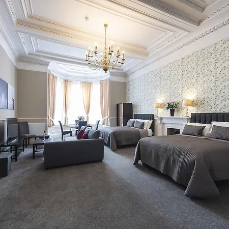 Grosvenor Edynburg