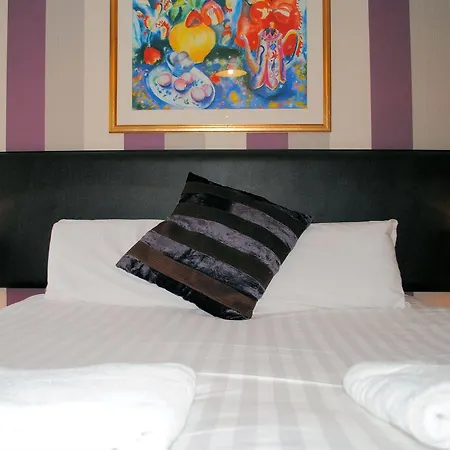 Edinburgh Aparthotel Lägenhetshotell